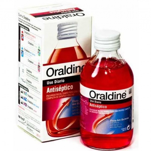 Oraldine antiseptico (200 ml)